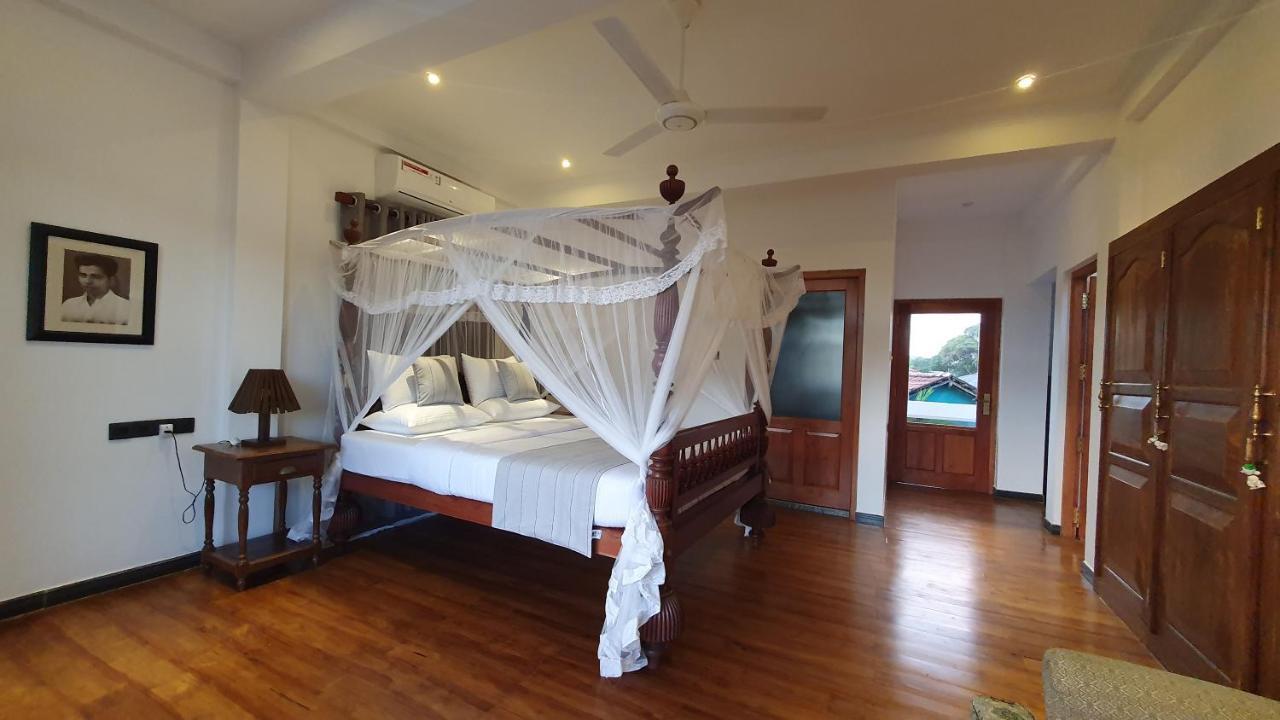 Margaret House Hotel Мириса Екстериор снимка